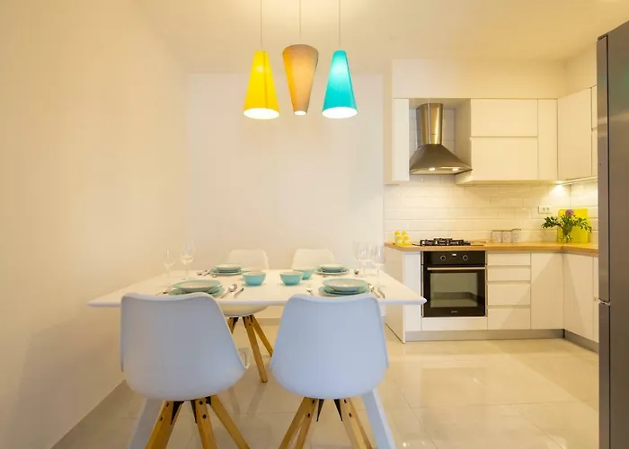 Pjero 3+2 Apartment *