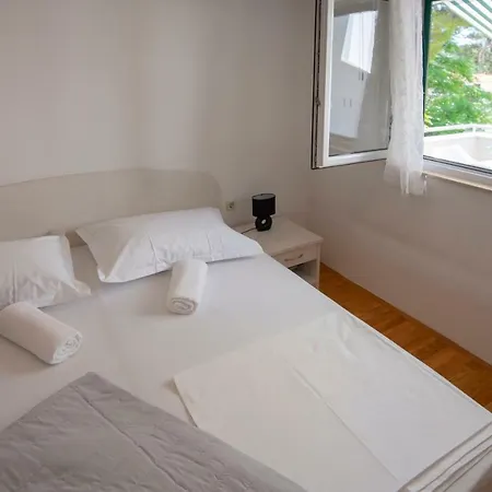 Pjero 3+2 Apartamento *