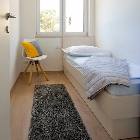 Pjero 3+2 Apartamento *